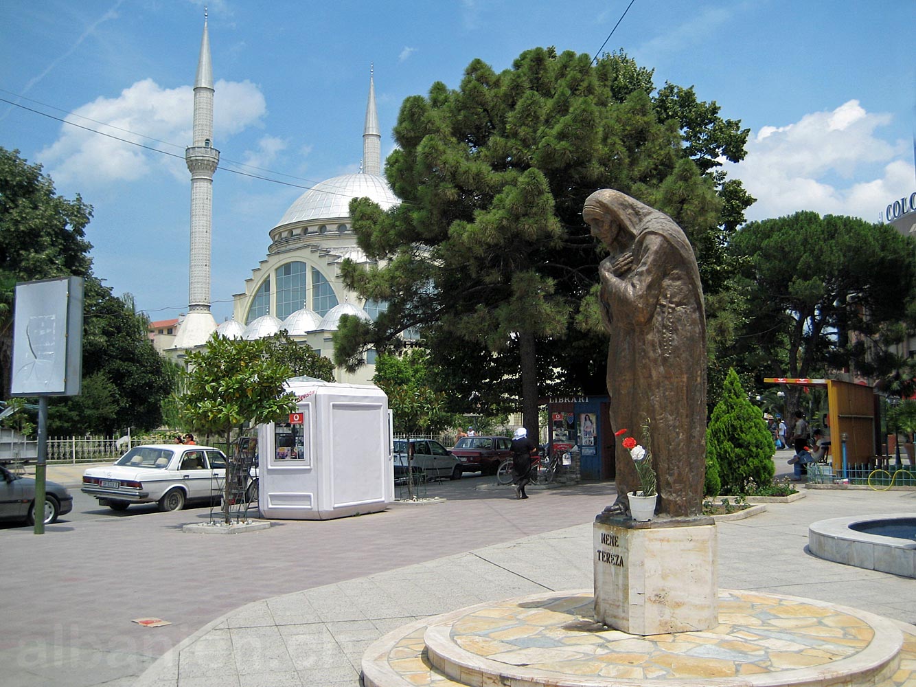 shkodra-mutter-teresa-moschee-albinfo-by-albanien-ch