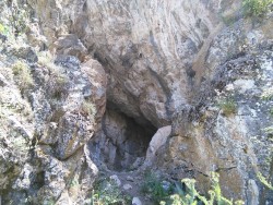 Höhle Qafe Thane.jpg