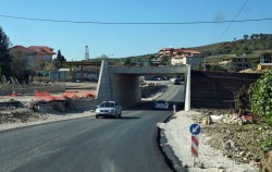 Mbrostar-Bruecke-SH4.jpg (109.97 KiB) 10796 mal betrachtet Mbrostar-Bruecke-SH4.jpg