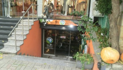 Fahrradvermieter Tirana.jpg