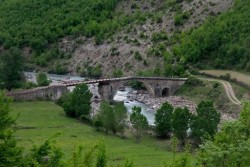 beschädigte Rätselbrücke.jpg