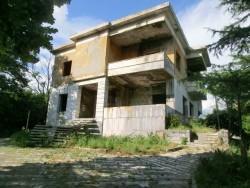 Villa Gjirokstra1.jpg